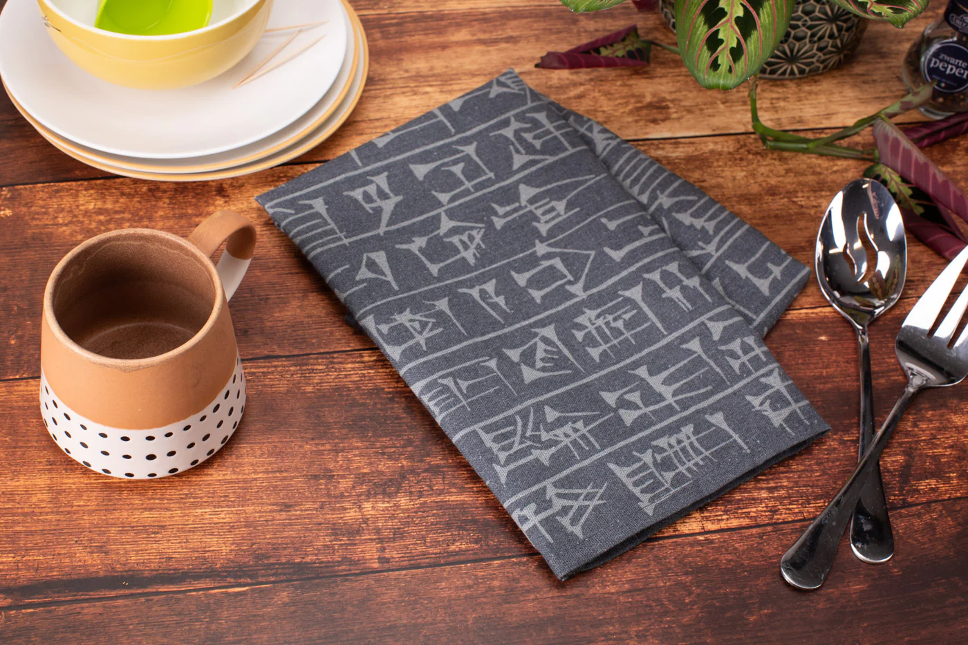 Cuneiform Tea Towel - Image 2