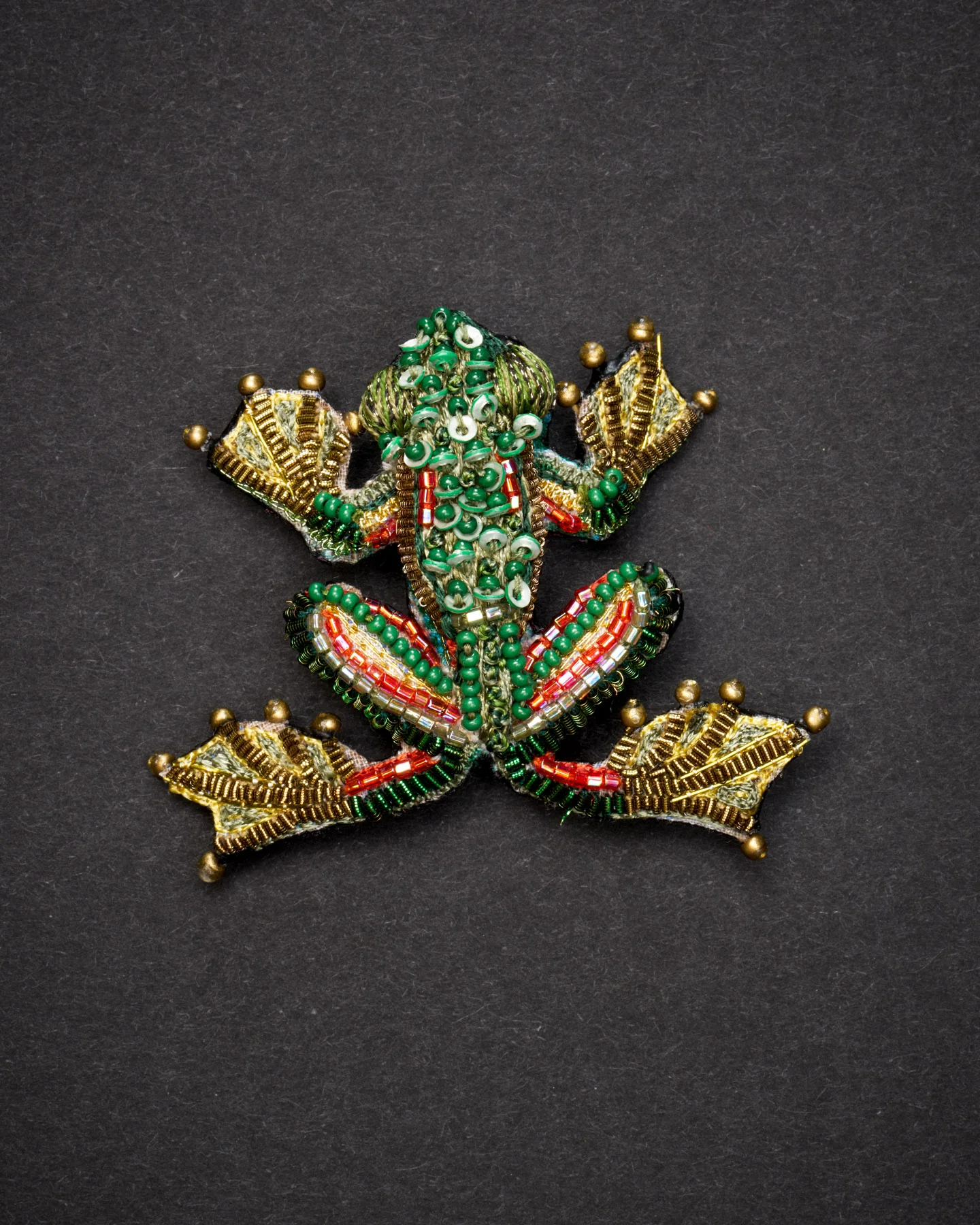 Green Flying Frog Brooch Pin - Trovelore