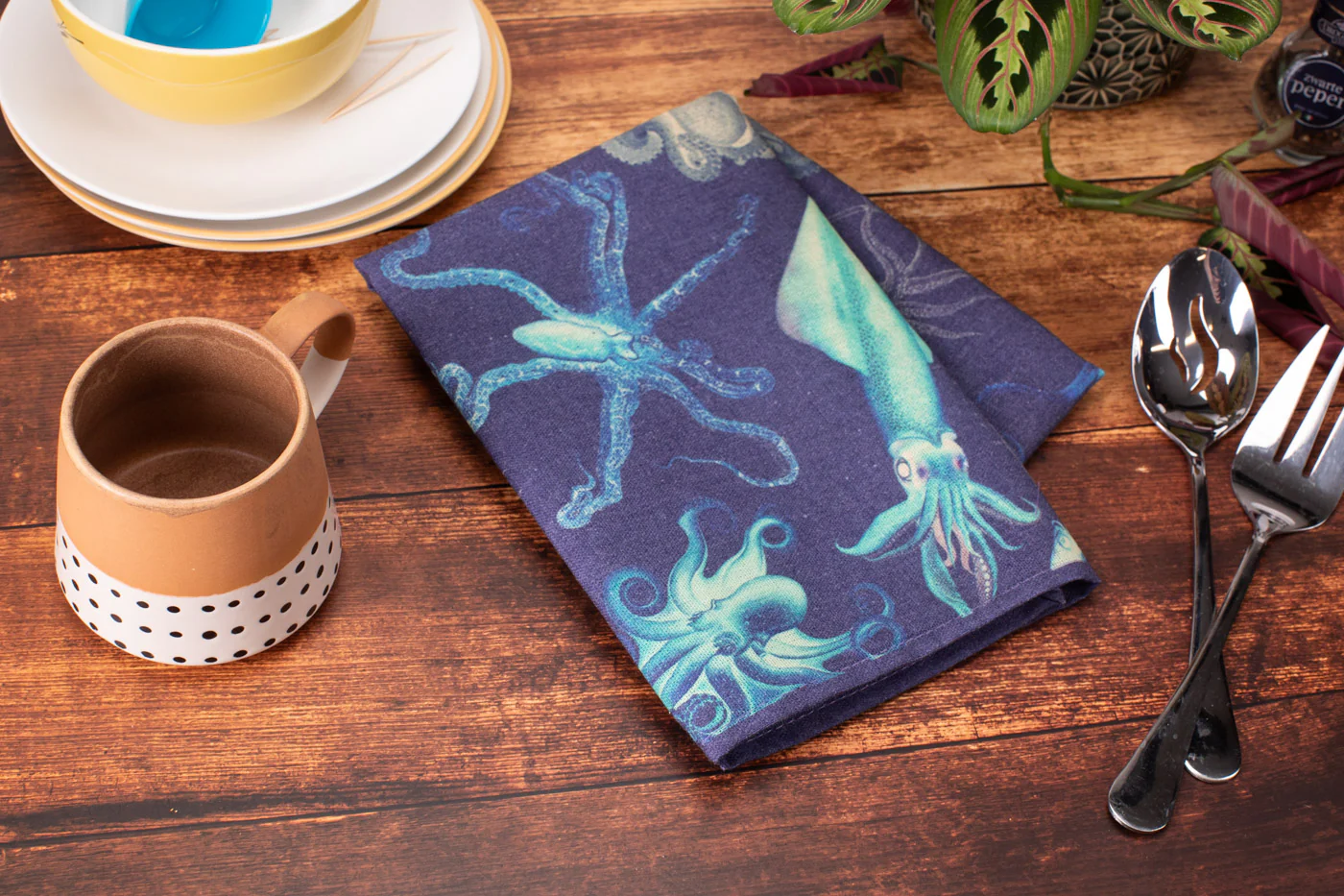 Octopus & Squid Tea Towel - Image 2
