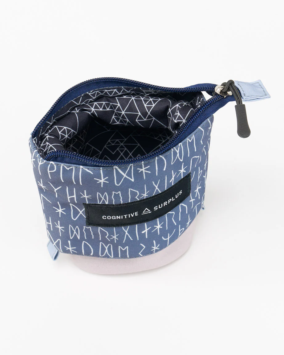 Norse Runes Zipper Bags - Image 8