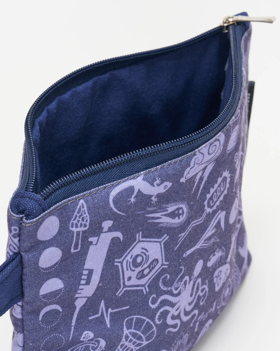 Science is Magic That Works Pencil Bag - Image 2