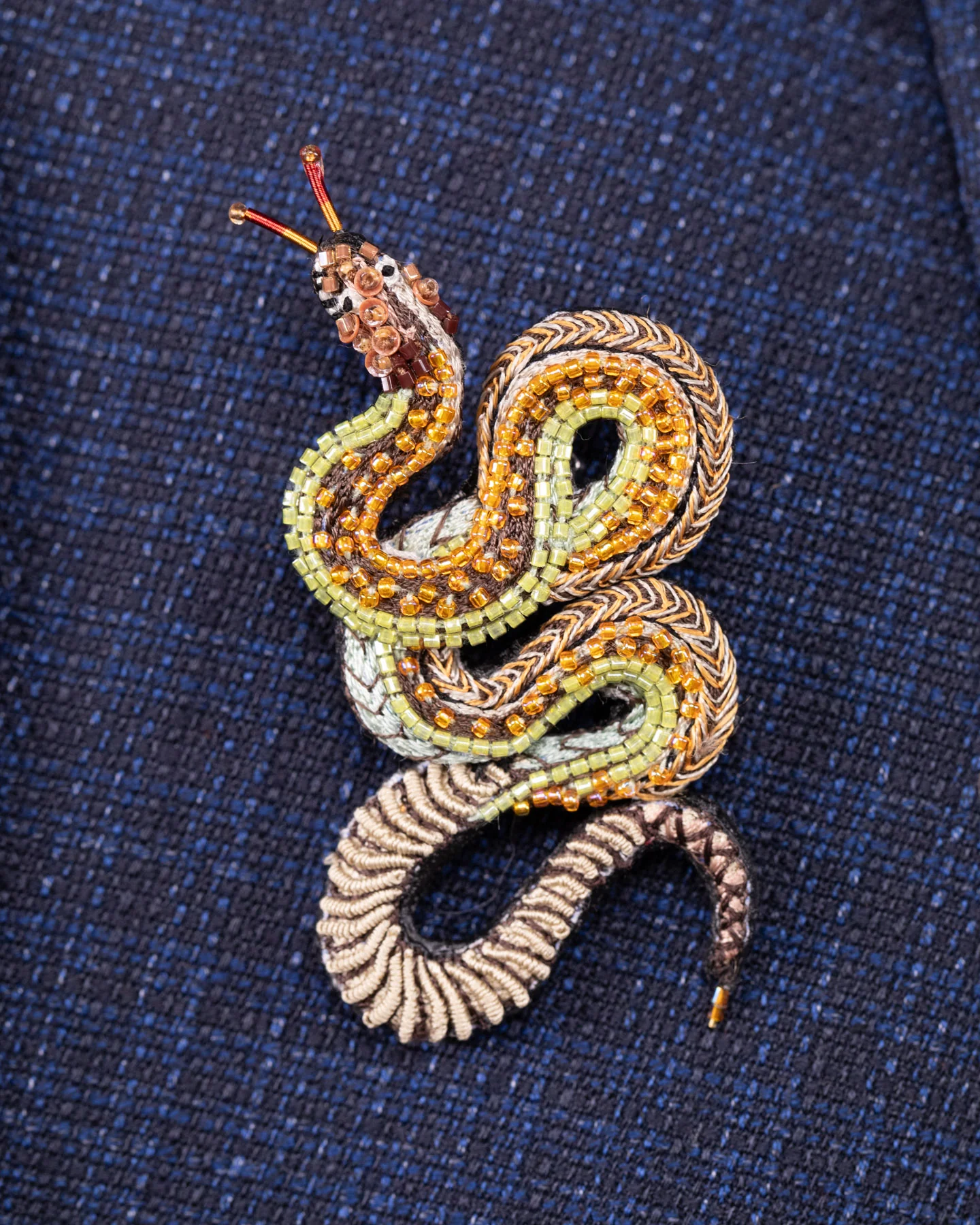 Viper Snake Beaded Brooch Pin - Trovelore - Image 4